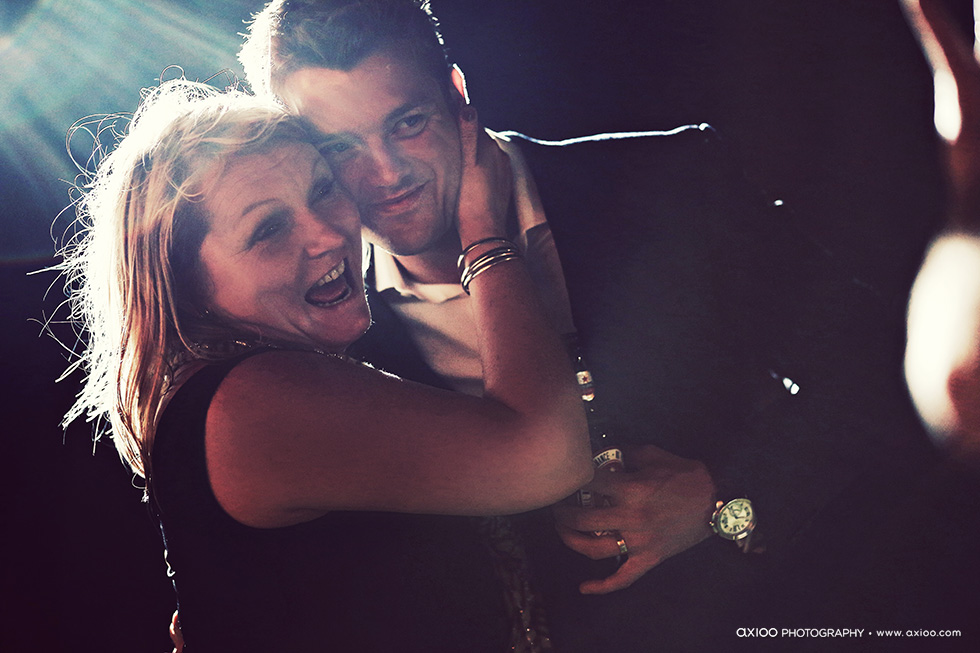 Axioo: Layers of Intricate Intimacies